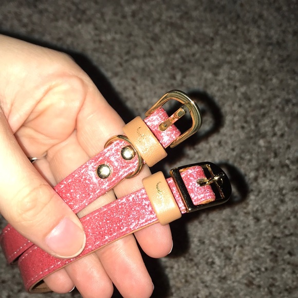 Set - Picture 2 of 3